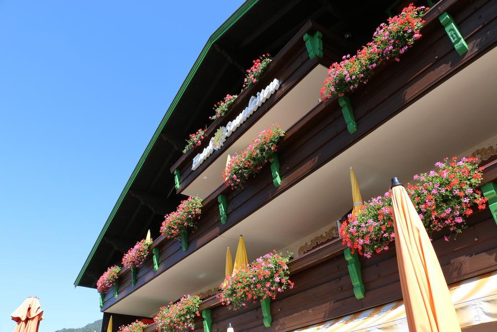Hotel Sonnleiten Reit im Winkl Exterior photo